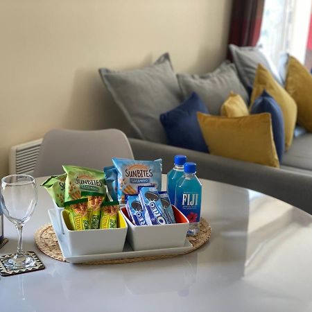 Stylish Two Bed City Apartment With Secure Parking Σαουθάμπτον Εξωτερικό φωτογραφία