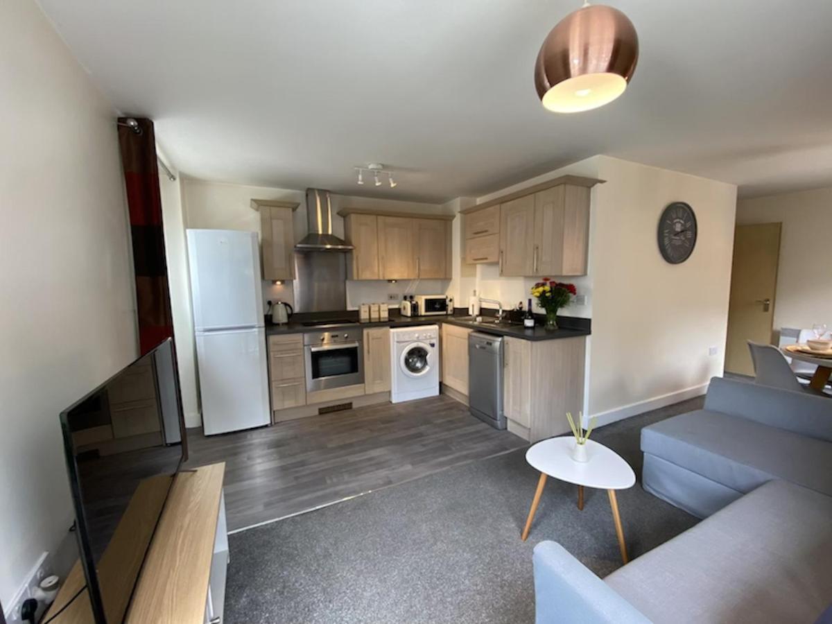 Stylish Two Bed City Apartment With Secure Parking Σαουθάμπτον Εξωτερικό φωτογραφία