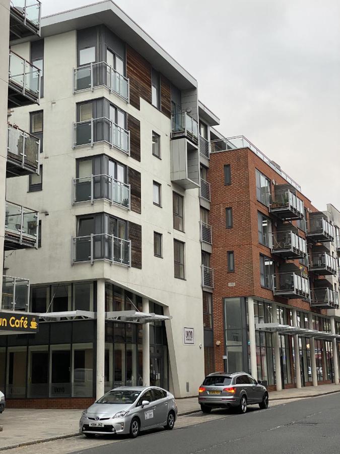 Stylish Two Bed City Apartment With Secure Parking Σαουθάμπτον Εξωτερικό φωτογραφία